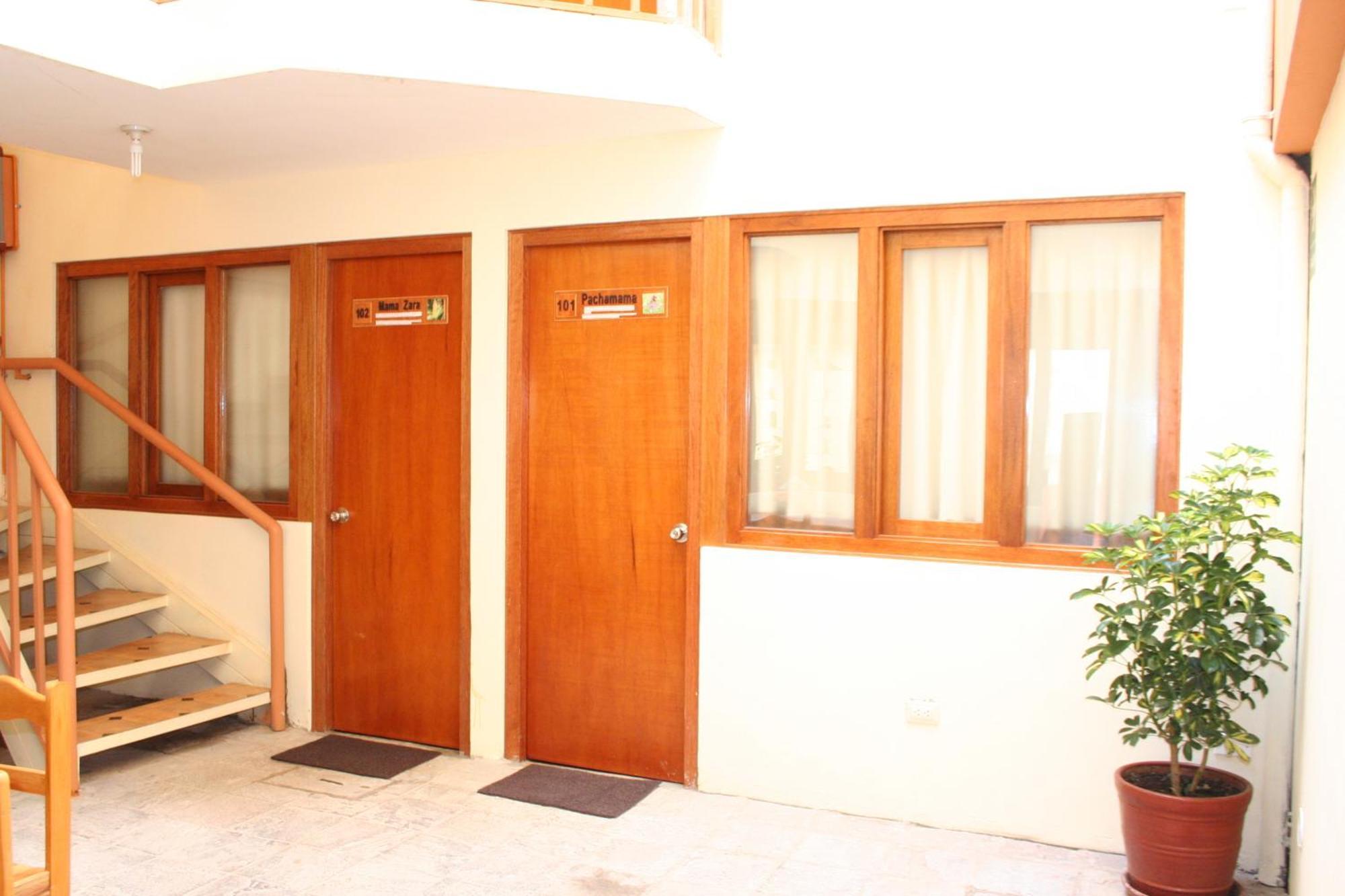 Picol Hostal Cuzco Buitenkant foto