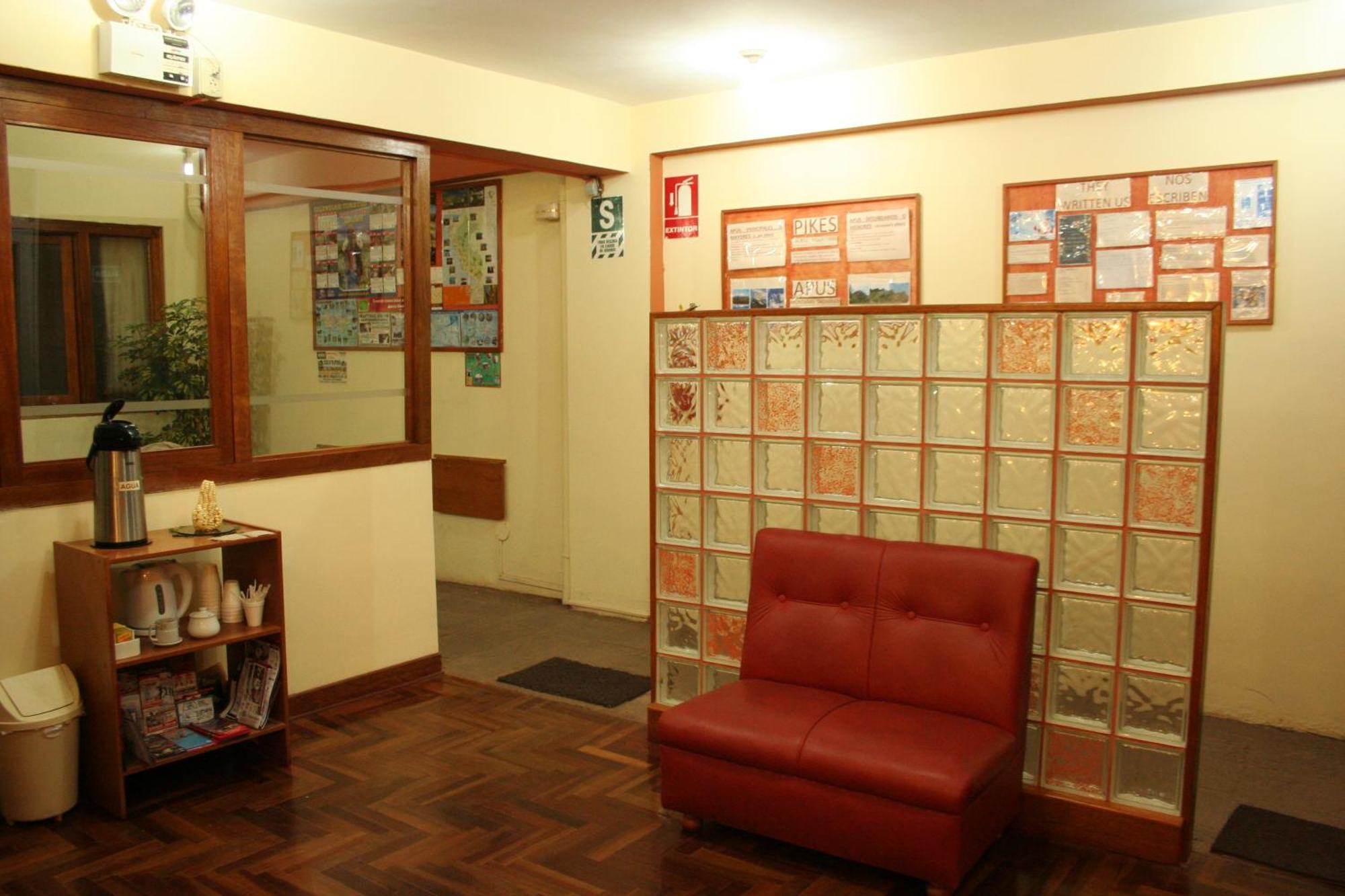 Picol Hostal Cuzco Buitenkant foto